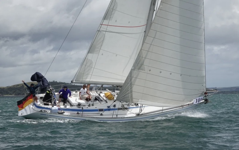 Swan 431 Cruising