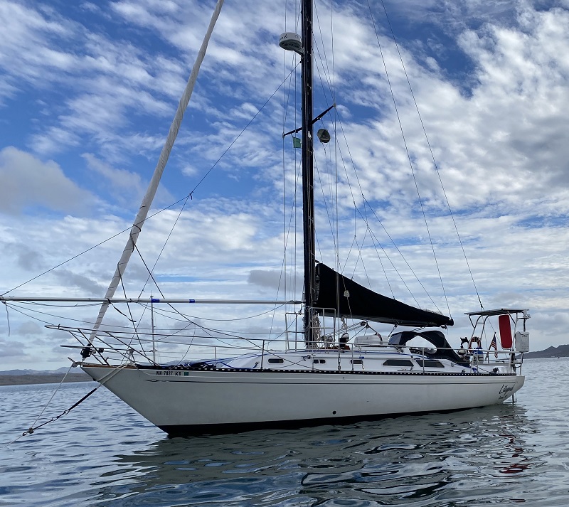 Islander 36